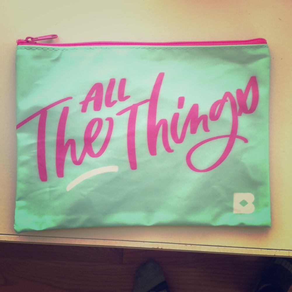 Travel bathroom bag
